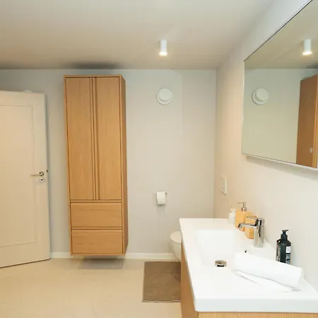 Center 99m2 Andel Family For 6 Bath And Shower Self Check In *