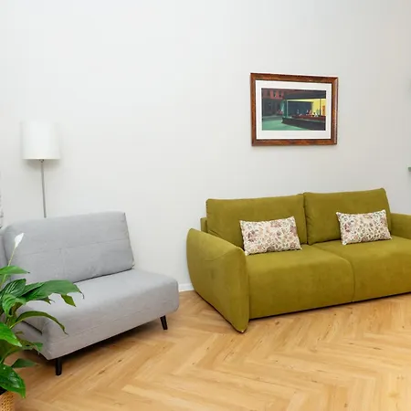 Center 99m2 Andel Family For 6 Bath And Shower Self Check In Apartment Prague