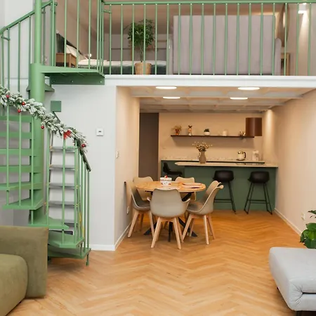 Appartement Center 99m2 Andel Family For 6 Bath And Shower Self Check In
